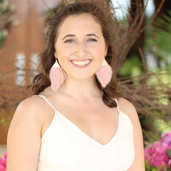 Meet your Posher, Bailey - Picture 1 of 1